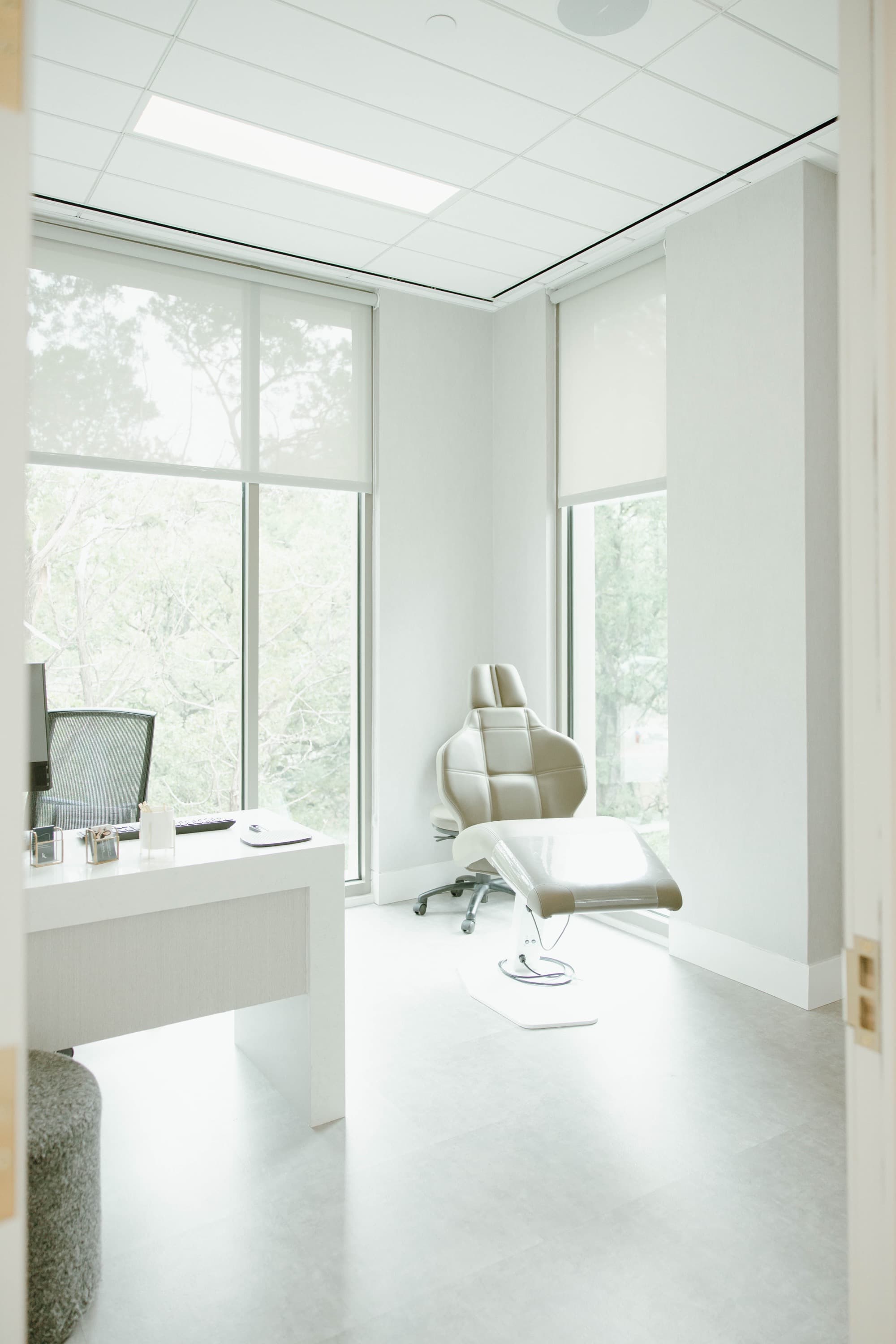 Spacious treatment room at Kunik Orthodontics